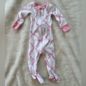 The Beaufort Bonnet Company Belle Meade Bow Footie Pajamas